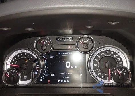 2015 Ram 1500 Big Horn z USA, uszkodzony, nr VIN 1C6RR7LT9FS775302